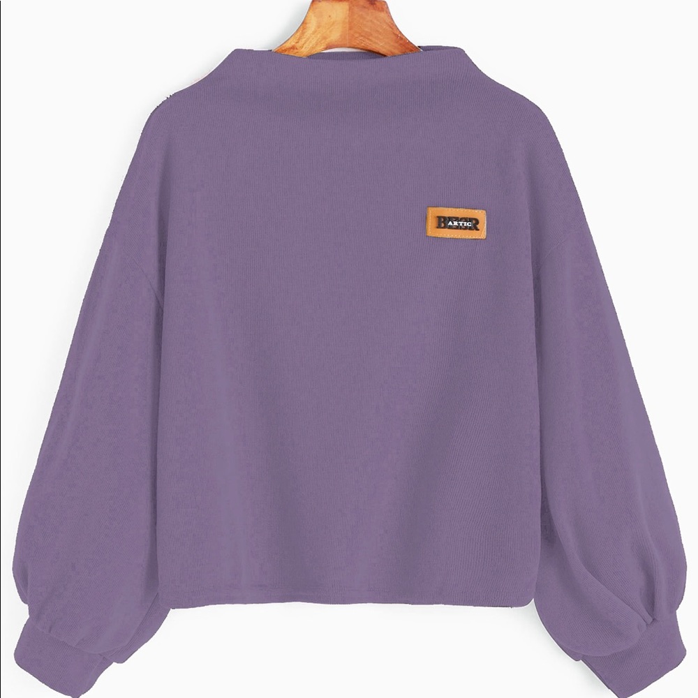 Purple lantern sleeve sweatshirt